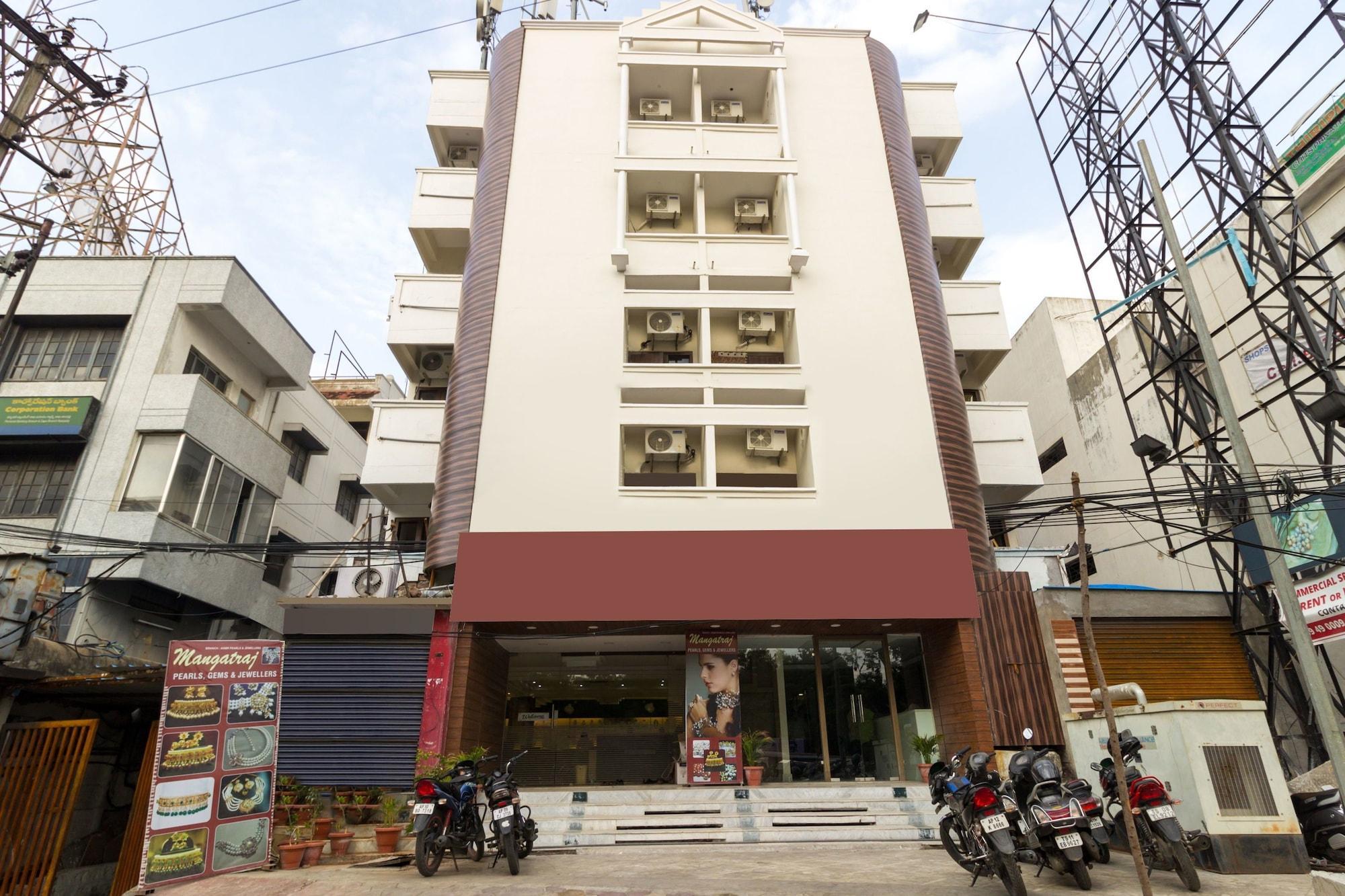 Hotel O Srujana Stay Inn Hyderabad Exterior foto