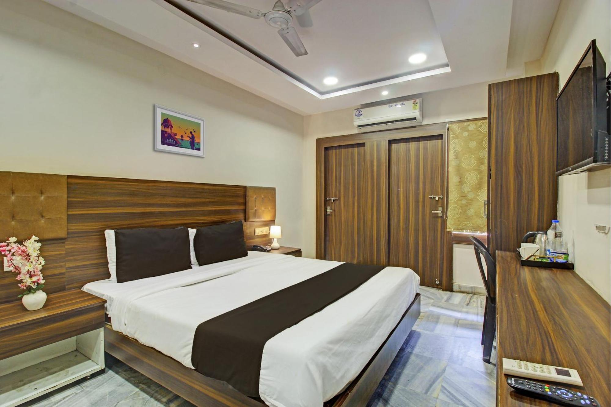 Hotel O Srujana Stay Inn Hyderabad Exterior foto